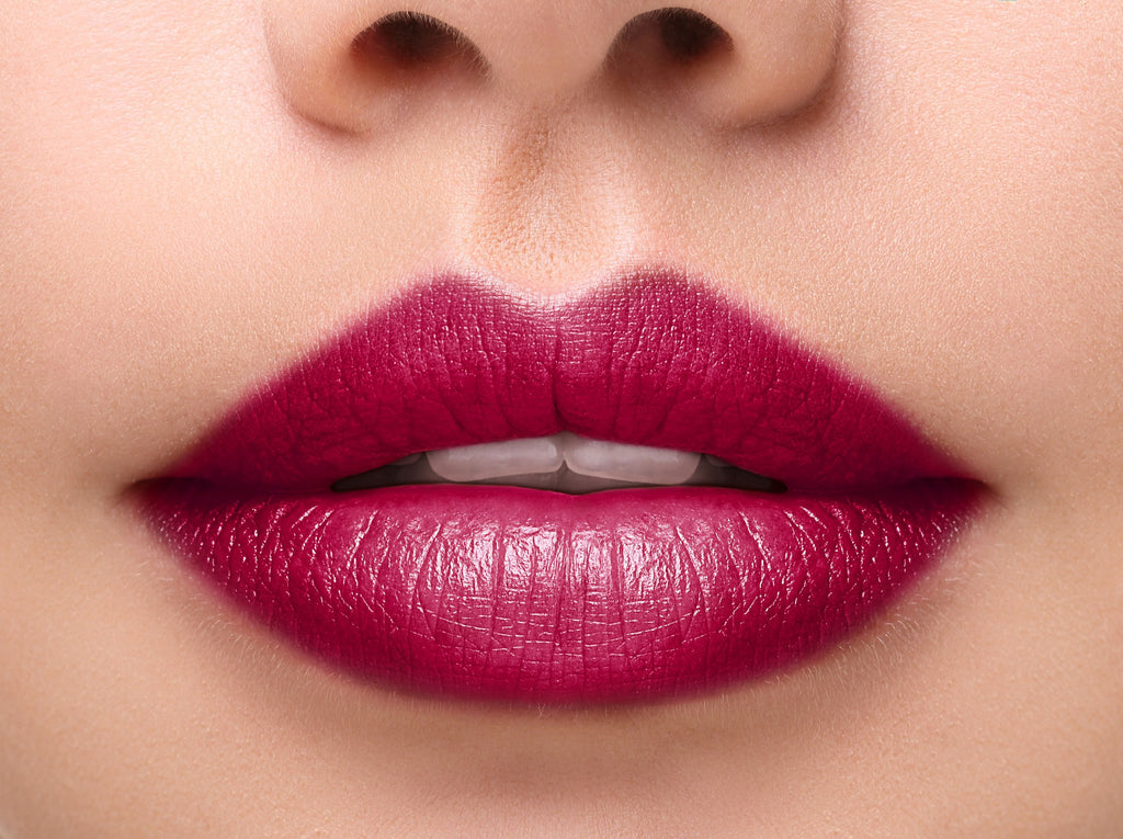 A Little Nonsense Auteur Creme Lipstick - Belle en Argent Clean Beauty